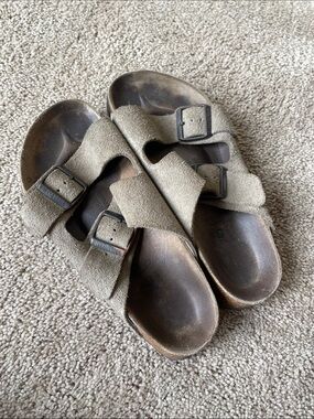 Birkenstock Leather Arizona Sandals Women’s 6 Suede Dual-Strap Brown Minimalist